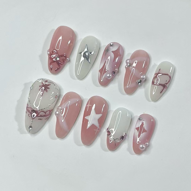 24 Adet Kısa Badem Çivi Seti T - Nail Art Maroon incelemesi ve fiyatı